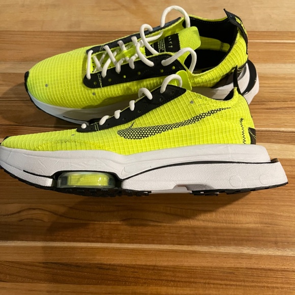 Nike Men’s Size 10 - CV2220-700 Air Zoom-Type SE Volt main image 4